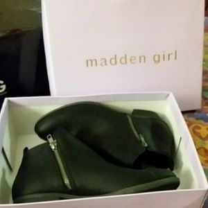 Size 8 booties never worn